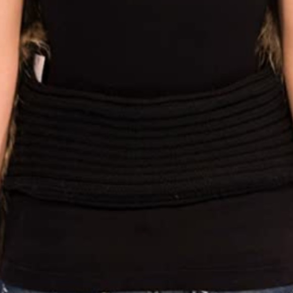 Alice + Olivia gorgeous raccoon vest - Picture 12 of 16